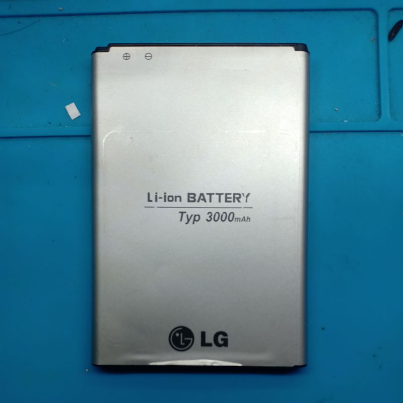 Battery LG D690