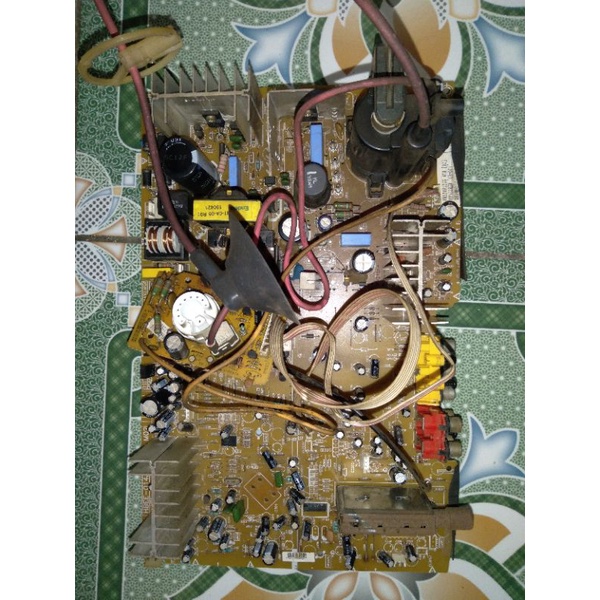 MESIN TV POLYTRON USLIM XBR (subwofer)