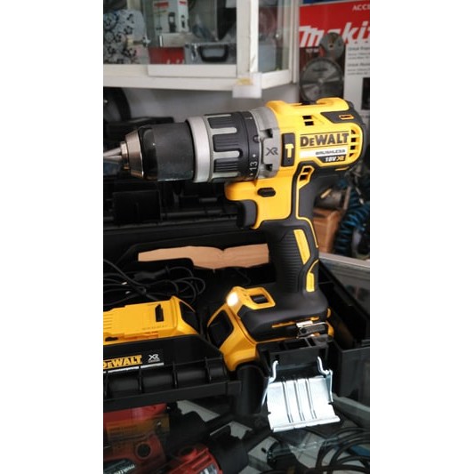 Dewalt DCD796D2 DCD796 Cordless Brushless Hammer Drill 18V Bor Tembok