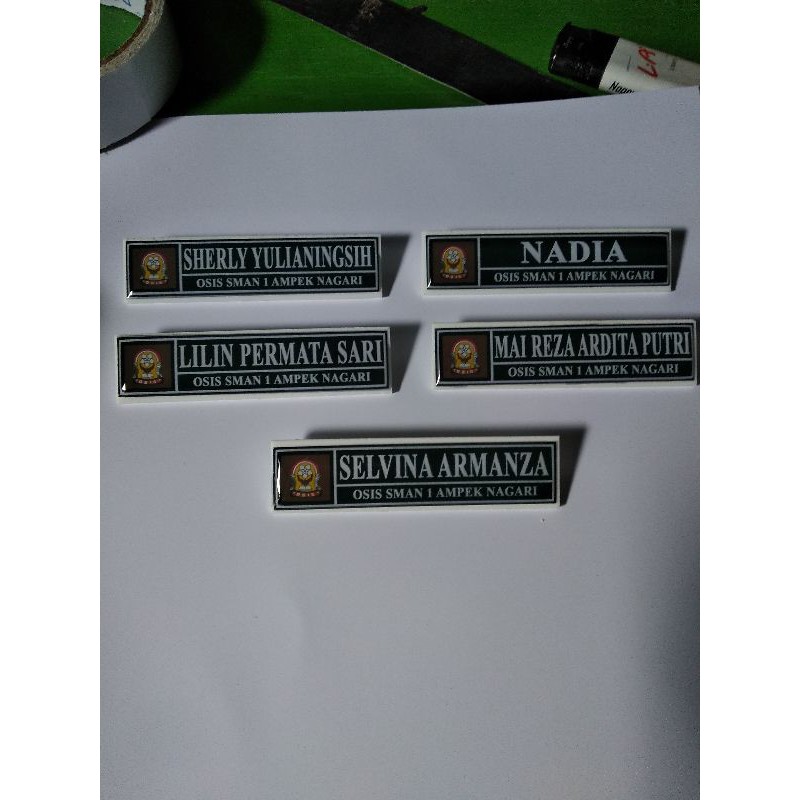 

Name Tag dada keren