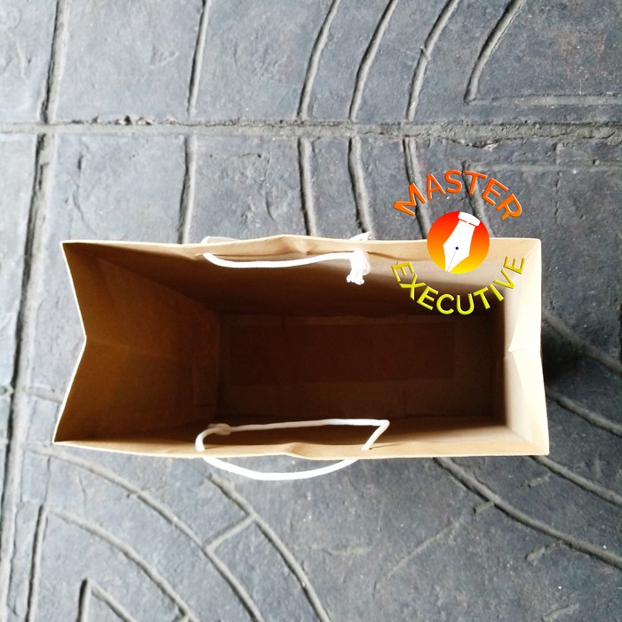 Paper Bag Polos M Coklat - 22.5 x 25 x 8.5 cm - Tas Kertas Sedang