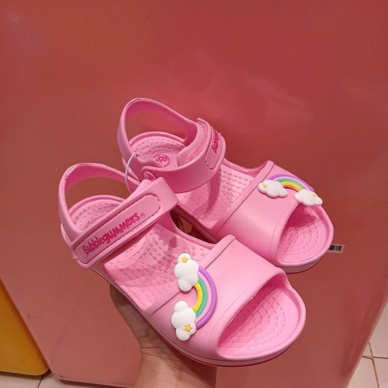 SEPATU SANDAL RINGAN DAN LUCU MOTIF PELANGI BUBBLE GUMMERS/BATA KIDS