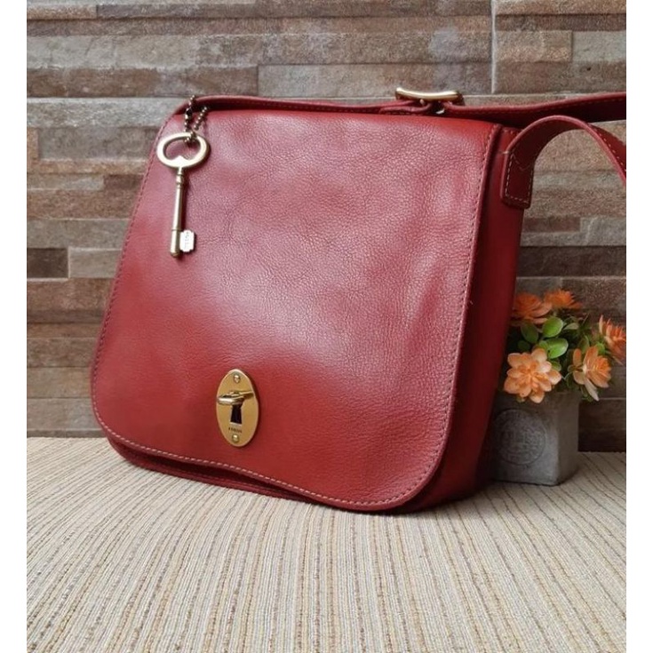 tas selempang fossil vintage red preloved