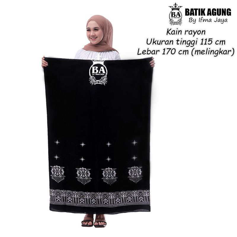 SARUNG MBAK SANTRI MOTIF KUPU WARNA HITAM DAN NANAS