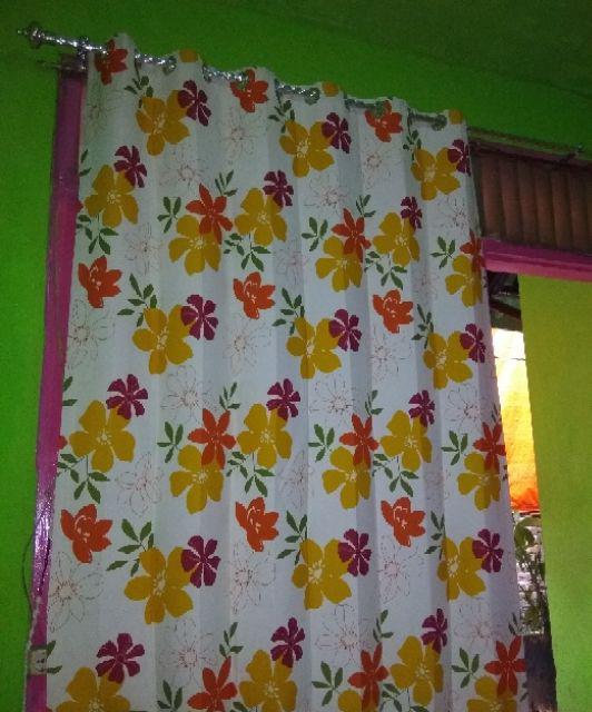 Gorden Motif Red Flowers Gorden Jendela Hordeng Minimalis