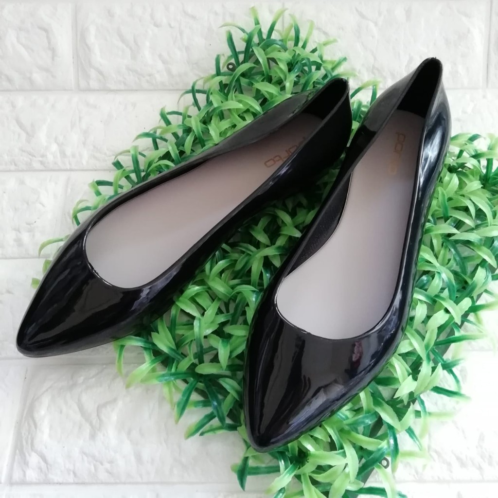 Sepatu Flat Lancip Wanita Kerja Jelly Shoes Polos Glossy