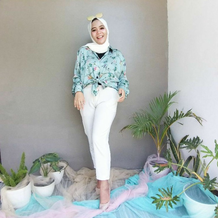 kemeja naya / kemeja silk premium / atasan silk