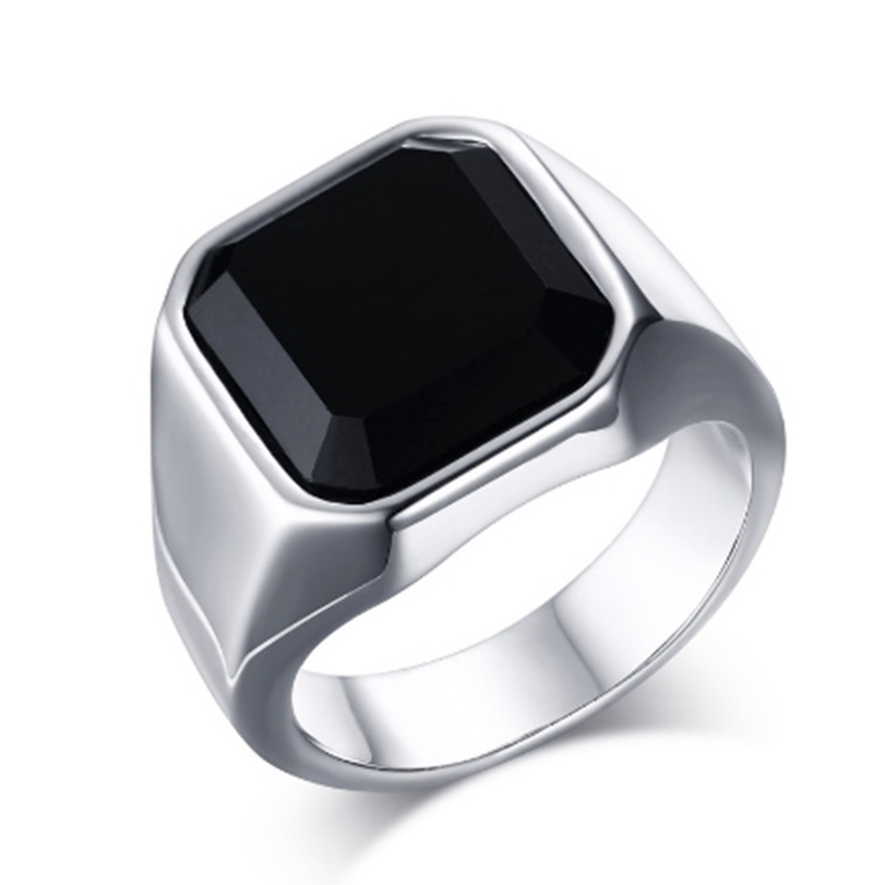 Cincin Zirkon Bentuk Kotak Warna Hitam