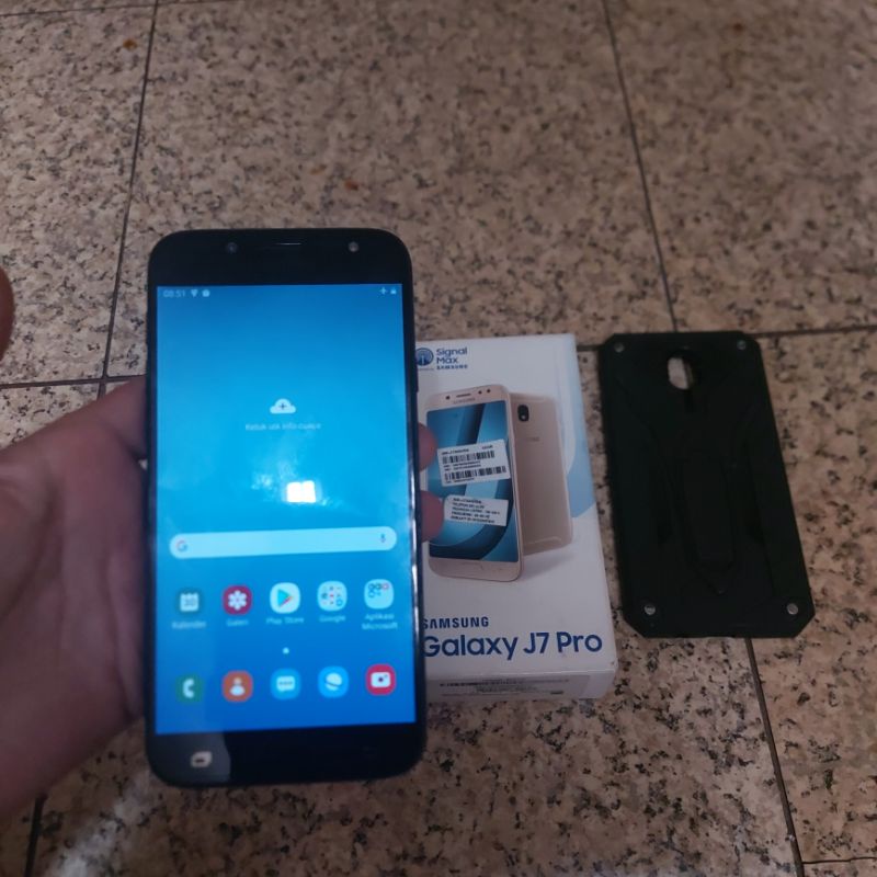 samsung galaxy j7 pro second