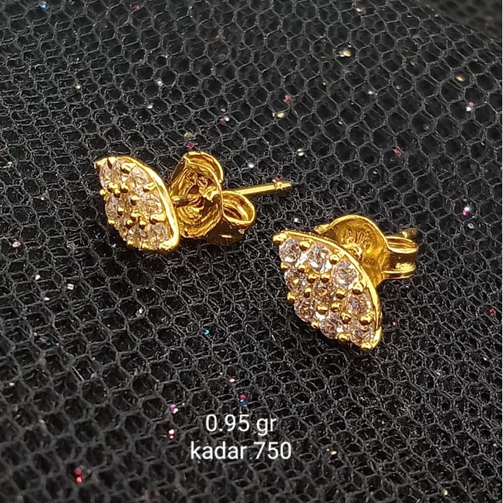 Anting Emas 17K - 0.95 gr Kadar 750 - 1404