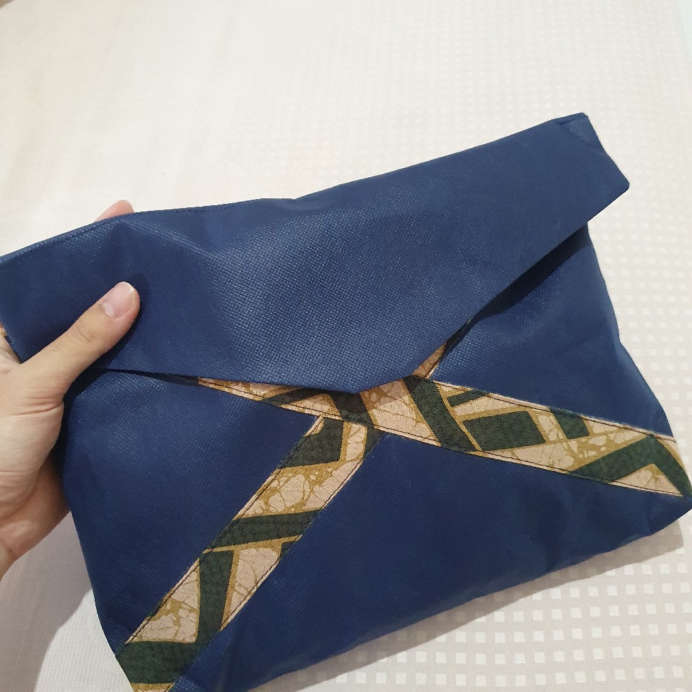 Bonolo Kemeja Batik Lengan Pendek - Tarembu