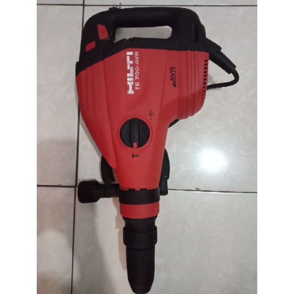 mesin bobok beton HILTI TE 700 AVR