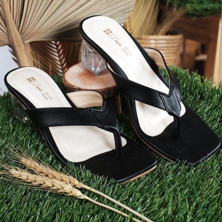 Sandal wanita Hak kaca Tali jepit Hitam Sandal Wanita BIG SIZE 41-42-43-44-45 Heels glass Cantik Kekinian sendal ukuran jumbo-besar