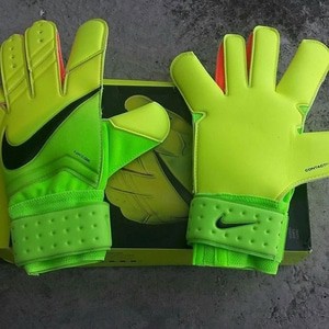 Original Sarung Tangan Kiper Nike Vapor