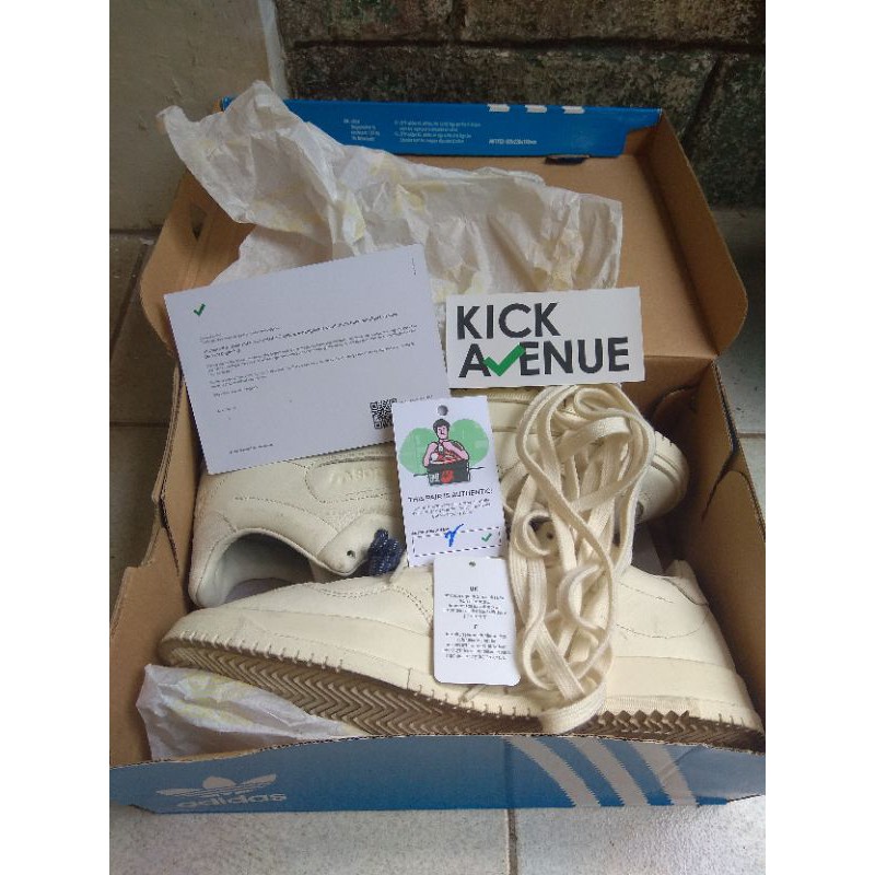 Adidas SC Premiere off white