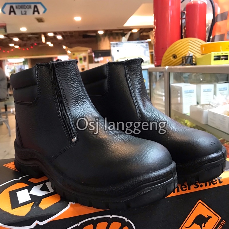 Sepatu Safety Krushers Tulsa Hitam / Safety  Shoes Krushers Black