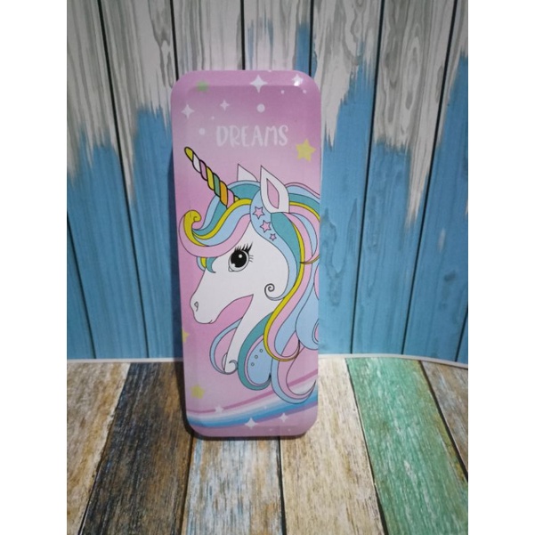 

TEMPAT PENSIL UNICORN C 16