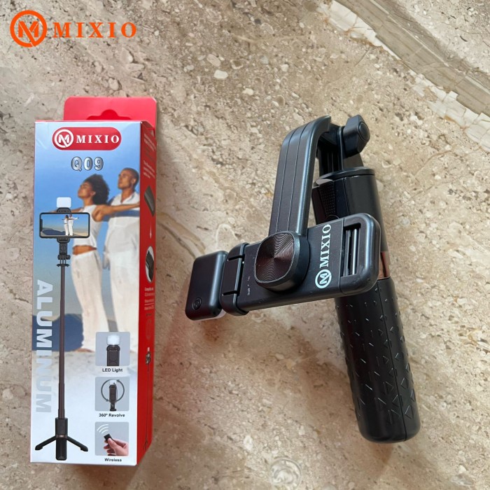 MIXIO - Q09 Alumunium Alloy Selfie Stick with LED Light for Phone