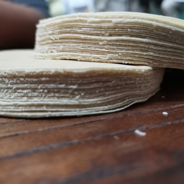 

Kulit Pangsit Bulat / Gyoza / Siomay Dimsum
