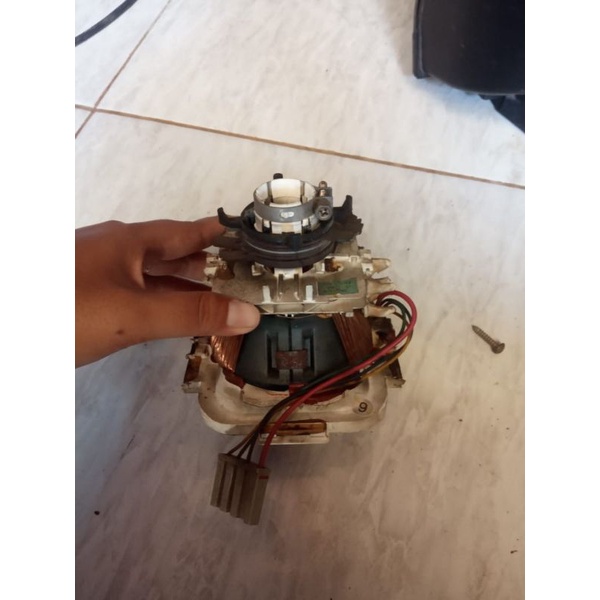 yuke tv polytron 14inc