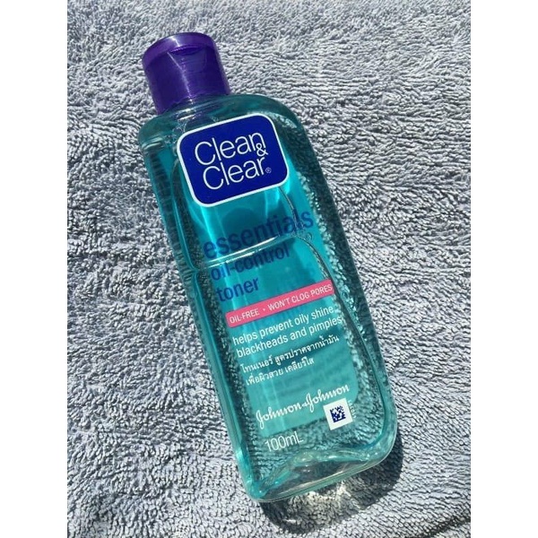 Clean and Clear Oil Control Toner