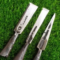 Pahat kayu tatah ukir bahan baja 1set (3) cap wayang