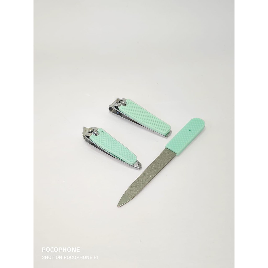 SET MANICURE GUNTING KUKU ISI 3 IMPORT KUALITAS TERBAIK