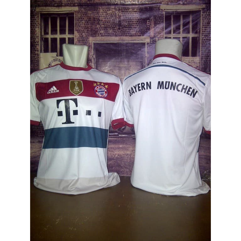 promo juara  jersey Bayern Munchen away 2014/2015