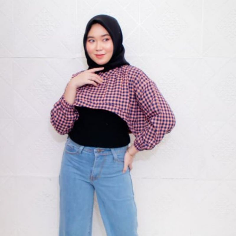 KEMEJA ONE POCKET CROP/KEMEJA CROP/KEMEJA KOTAK WANITA