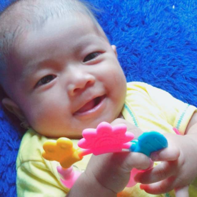 megantaraayrakaspari