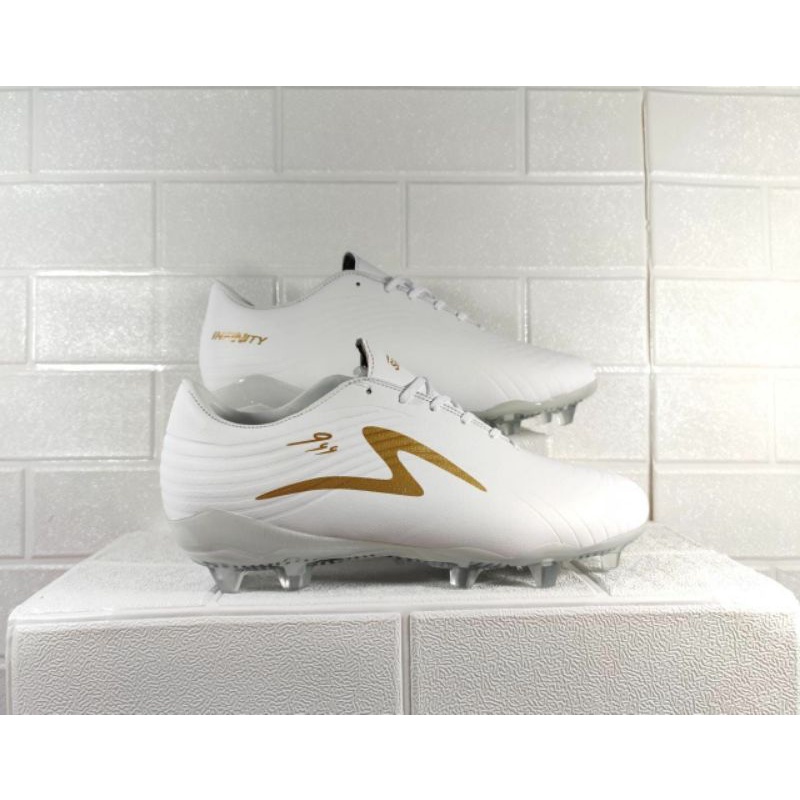 SPECS II  SEPATU BOLA SPECS INVINITY GRADE ORI