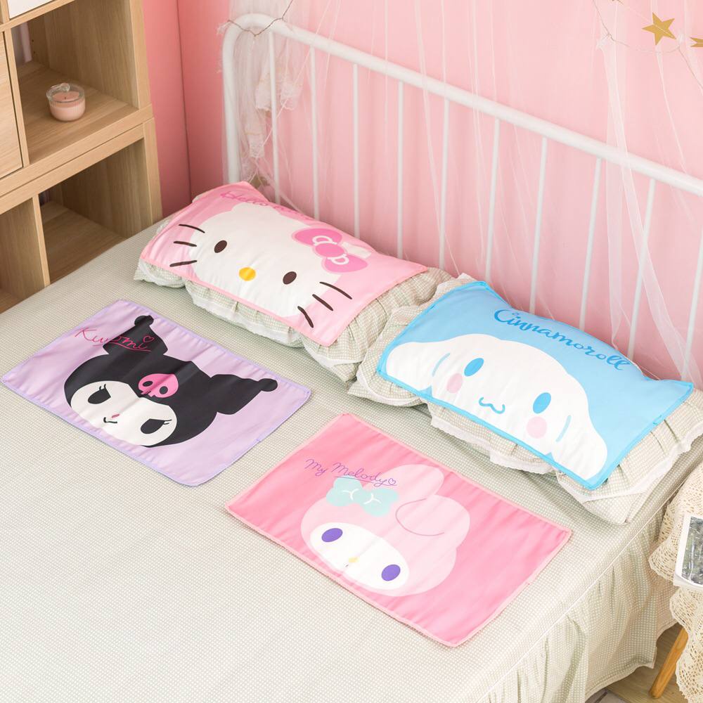 SARUNG BANTAL COVER PILLOW MELODY HELLO KITTY CINNAMOROLL KUROMI IMPOR