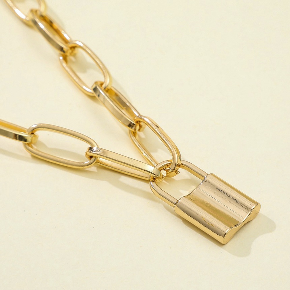 Hu Hu Hu Hu Hu Alat Bantu Pasang Kacamata♡ Kalung Rantai Liontin Gembok Hati Bahan Alloy Untuk Unisex