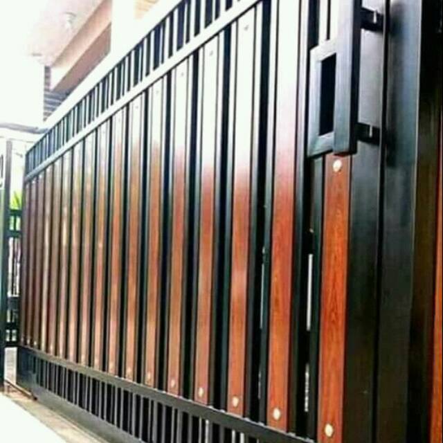 Pintu.besi motip grc.kayu