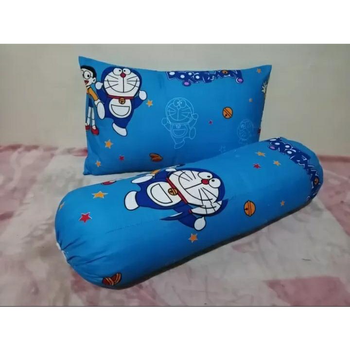 Sarung bantal guling motif karakter bahan premium tidak luntur