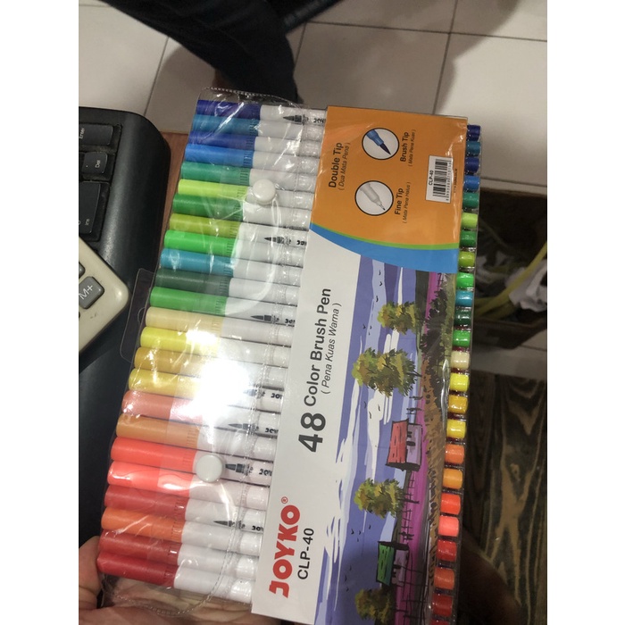 

kaligrafi-perlengkapan- brush pen joyko 48 warna clp 40 dual tip -perlengkapan-kaligrafi.