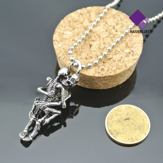 Kalung Rantai Liontin Tengkorak Lapis Silver Untuk Pria Dan Wanita