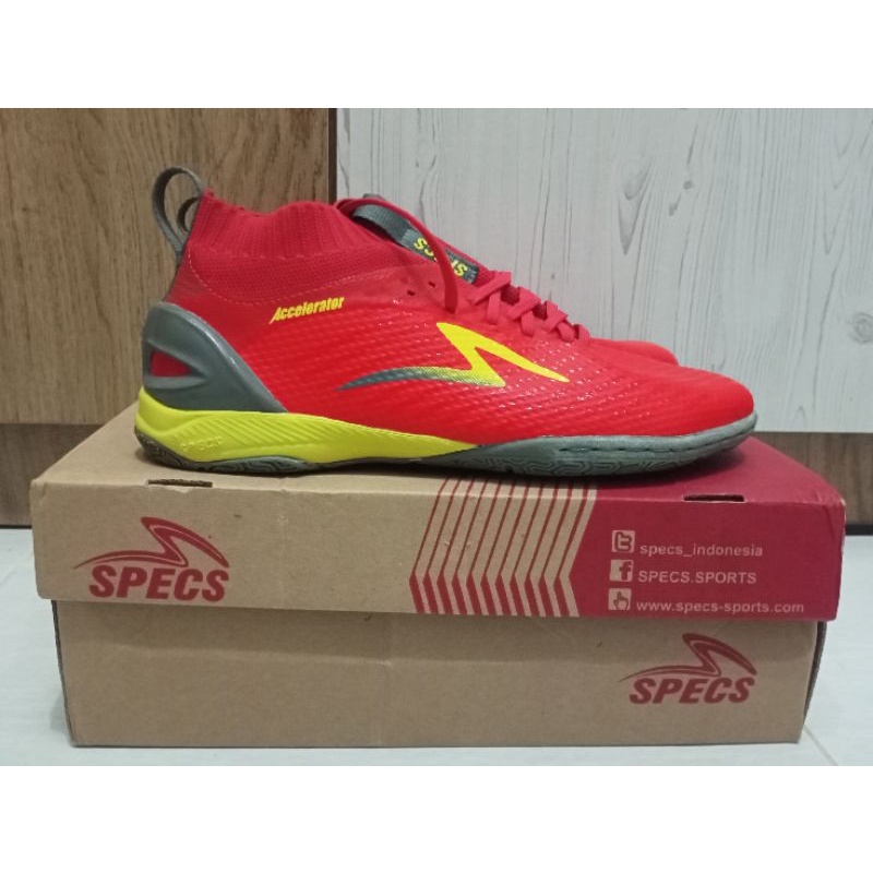 SEPATU SPECS ACCELERATOR INFINITY