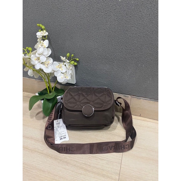 Tas selempang Chibao G1040-22 Bahan Kanvas. Tas Wanita Tas selempang wanita Import Tas Chibao ORI Tas Chibao Import BEST SELLER TERBARU BISA BAYAR DITEMPAT.!!!!