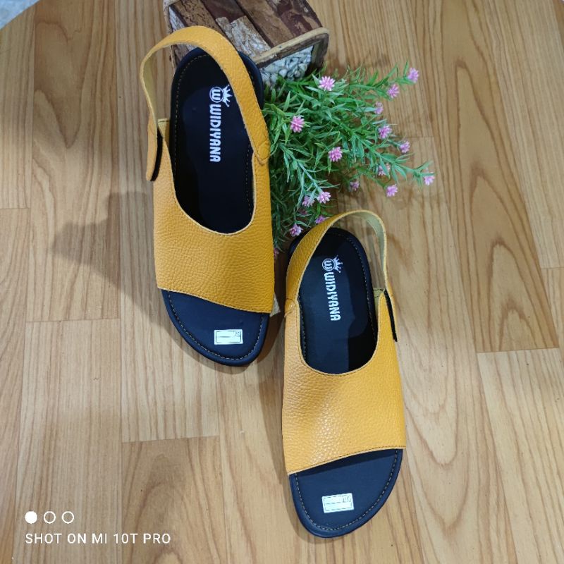 Sandal Wanita Papirut talincang kulit jeruk sol karet mentah