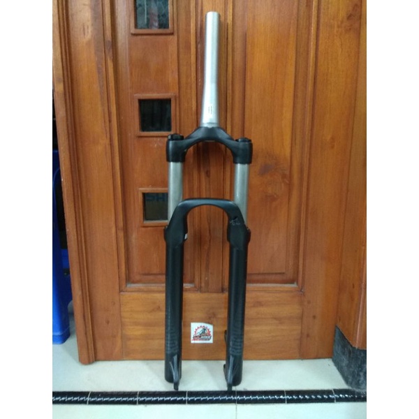 FORK ROCKSHOX 30 SOLO AIR  27.5 INCH TRAVEL 120 COPOTAN POLYGON SISKIU D7