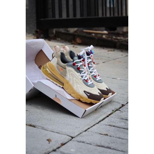 Nike Airmax React 270 Cactus Jack Tail Brown