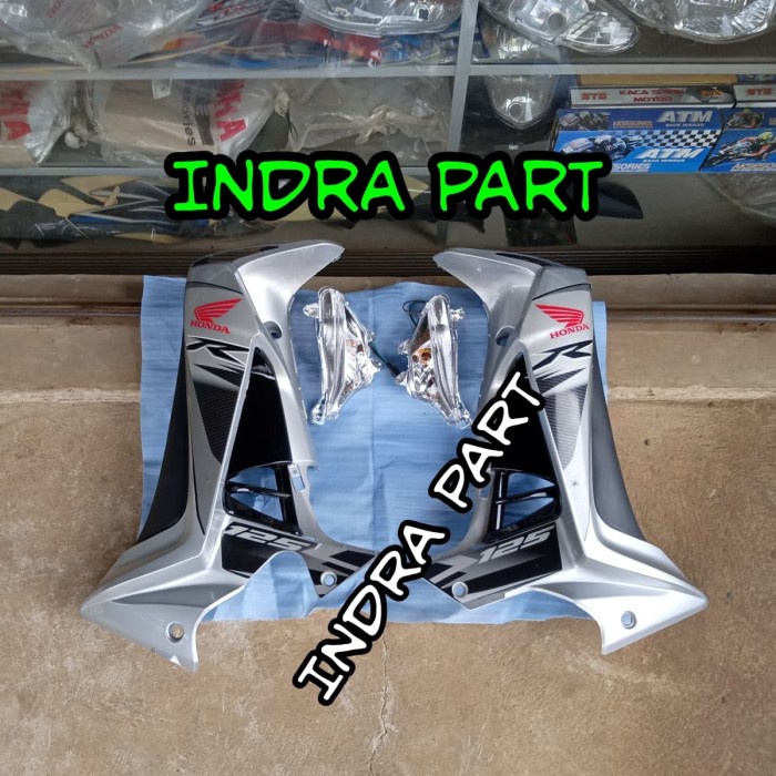 Full Set Sayap Depan Supra X 125 Batman Warna Silver