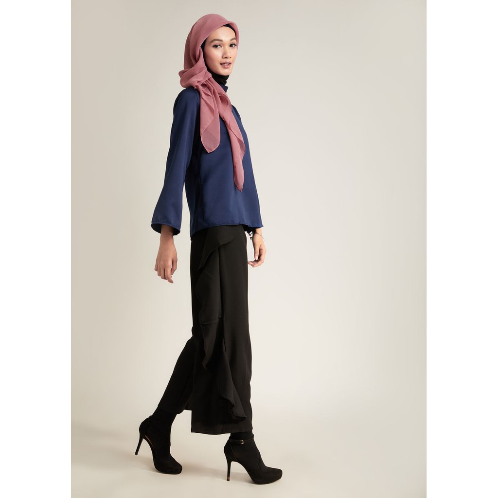 Laiqa Luna Navy Blouse