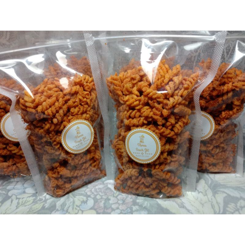 

makaroni gulung pedas repack 150grm