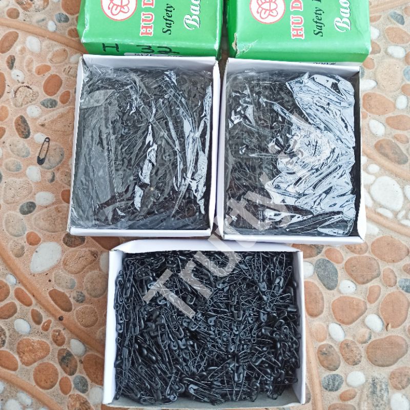 Jual peniti kecil Hitam / 1 DUS / peniti mini / cemiti / safety pins ...