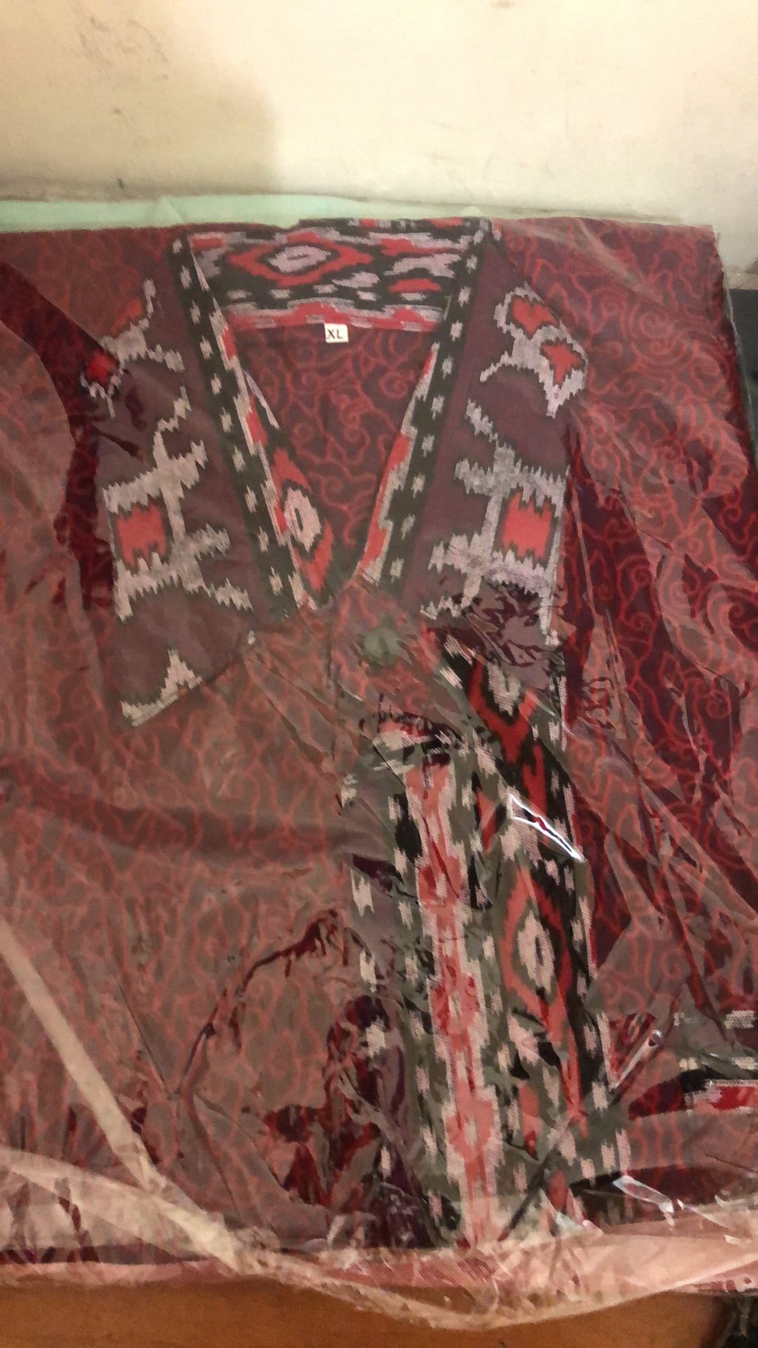 Kemeja Batik Pria Mega Mendung