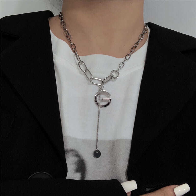 Ins dingin gaya Korea G surat kalung niche desain Panjang kalung temperamen 2021 Baru sweater chain