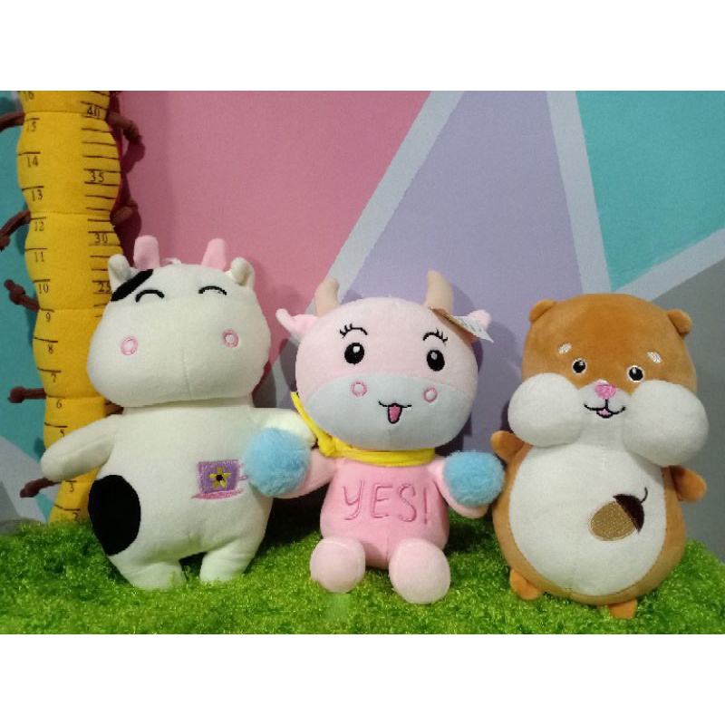 Koleksi Boneka bahan lembut miniso Sapi Hamster pompom
