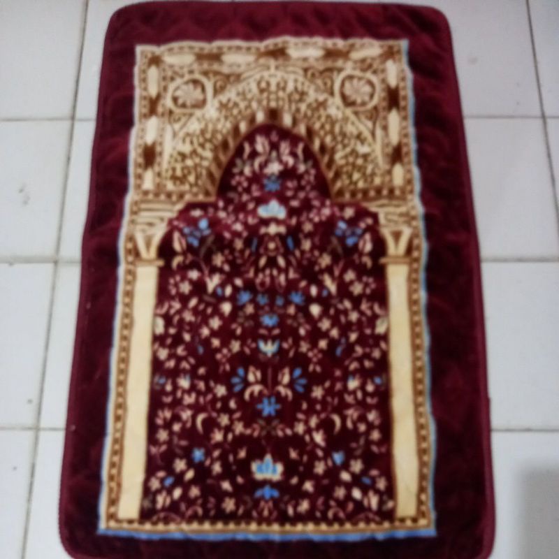 SAJADAH BUSA/ SAJADAH TEBAL/ SAJADAH BULU TEBAL LEMBUT/ SAJADAH BULU TEBAL/ SAJADAH TURKIYE/ SAJADAH